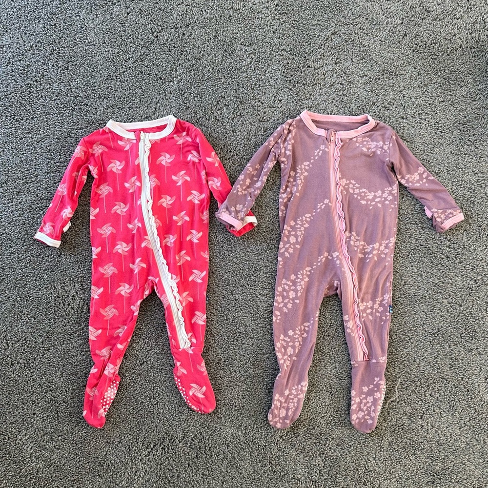 2 Kickee Pants Ruffle Footie Pajamas - Elderberry & Pinwheel Print. Sz 3-6m $25